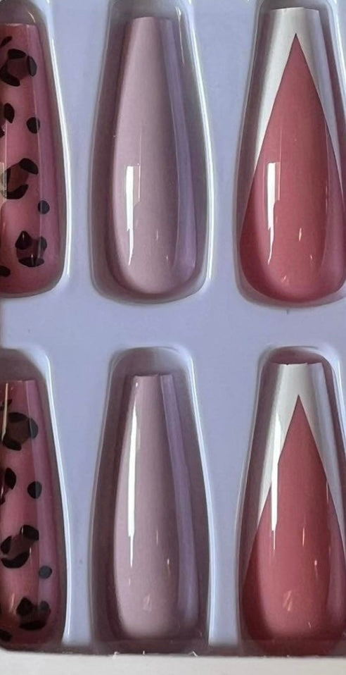 Long Coffin Press on Nails. Pink, Mauve & Leopard Print. Easy and quick to apply. Great for those special occasions, parties or add an edge to any outfit. Gorgeous, flattering and you can re-use them again and again.
