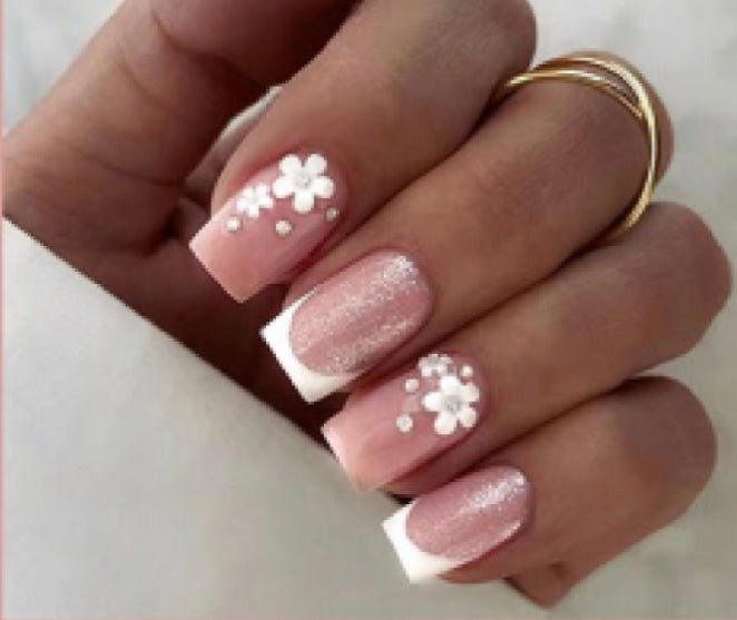 White Tips with White Flowers - Square #Z753