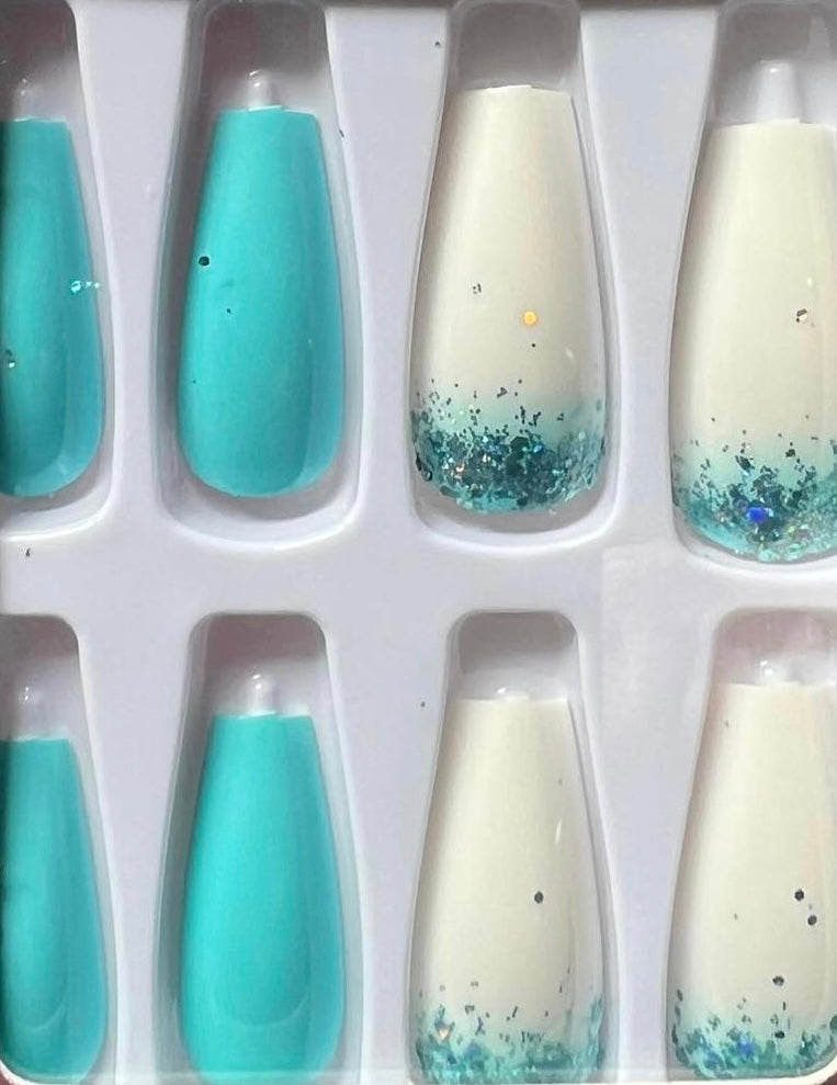 Turquoise & White with Glitter - Coffin #W169