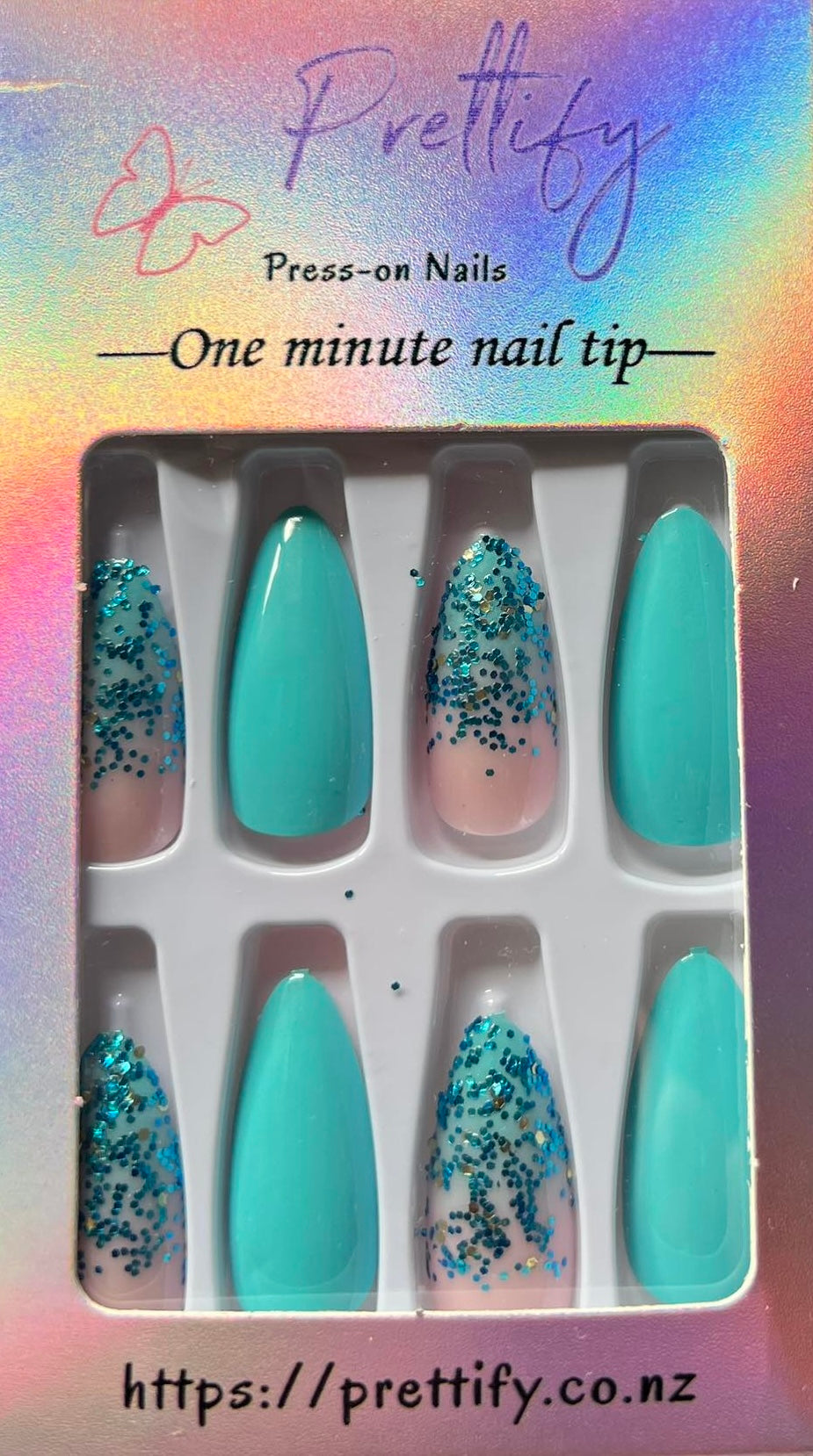 Turquoise & Pale Pink with Turquoise Glitter - Almond #W1000