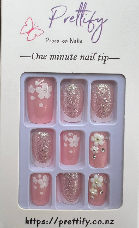 White Tips with White Flowers - Square #Z753