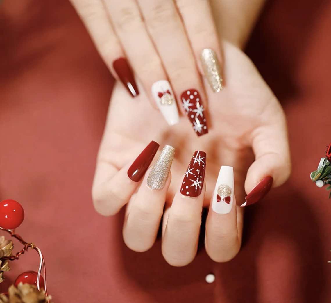 Christmas Theme - Dark Red, Snowflakes, Gold Glitter - #SD018