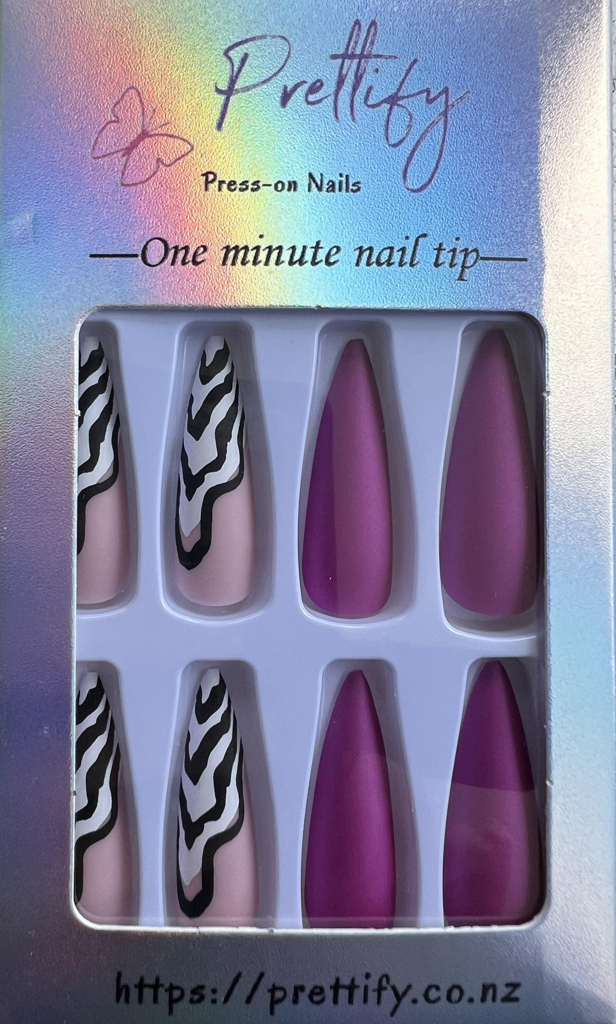 Deep Magenta & Black & White Pattern - Stiletto #W662