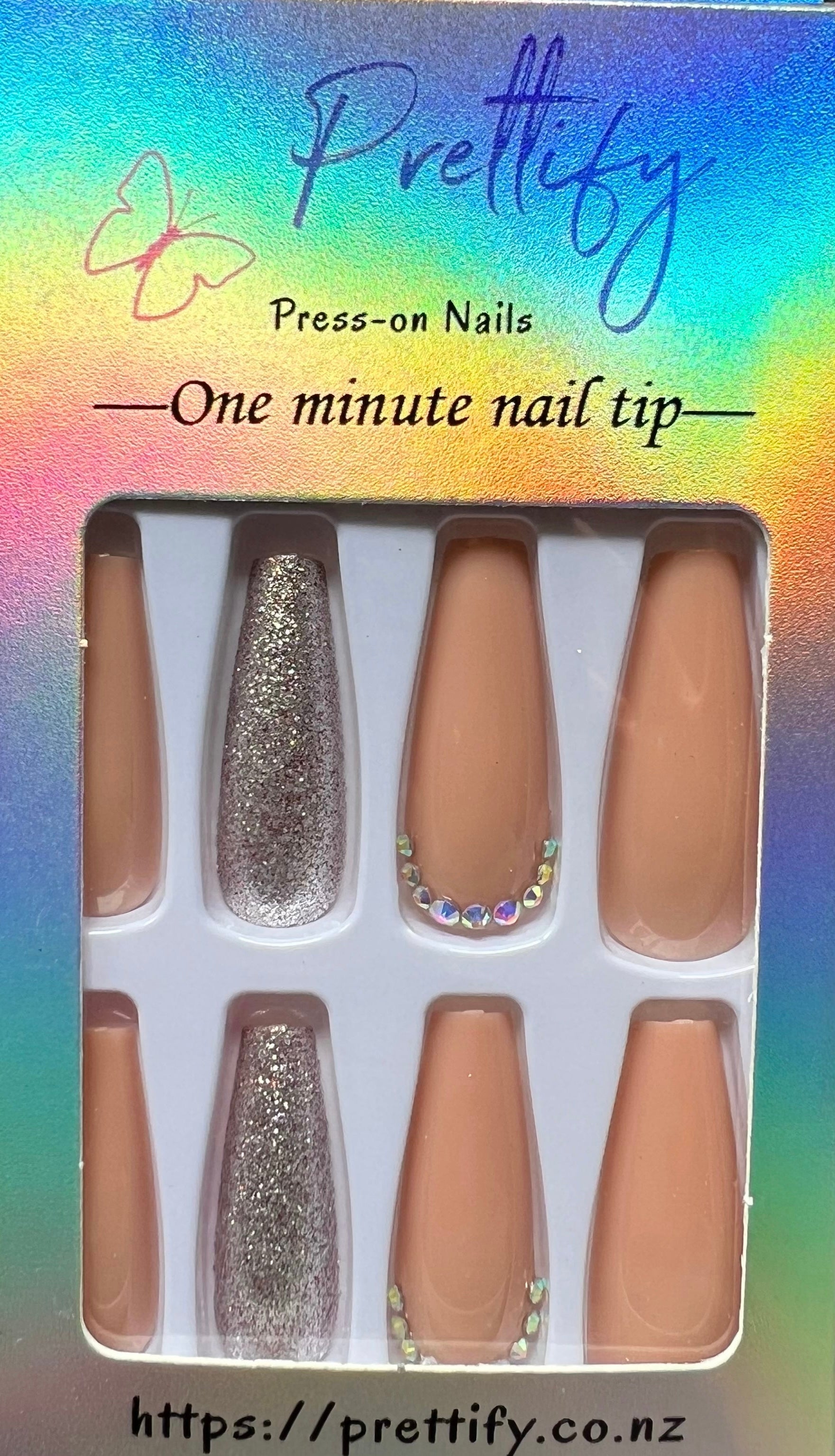 Long Coffin Press on Nails. Mocha with Glitter & Jewels. Easy and quick to apply. Great for those special occasions, parties or add an edge to any outfit. Gorgeous, flattering and you can re-use them again and again.
