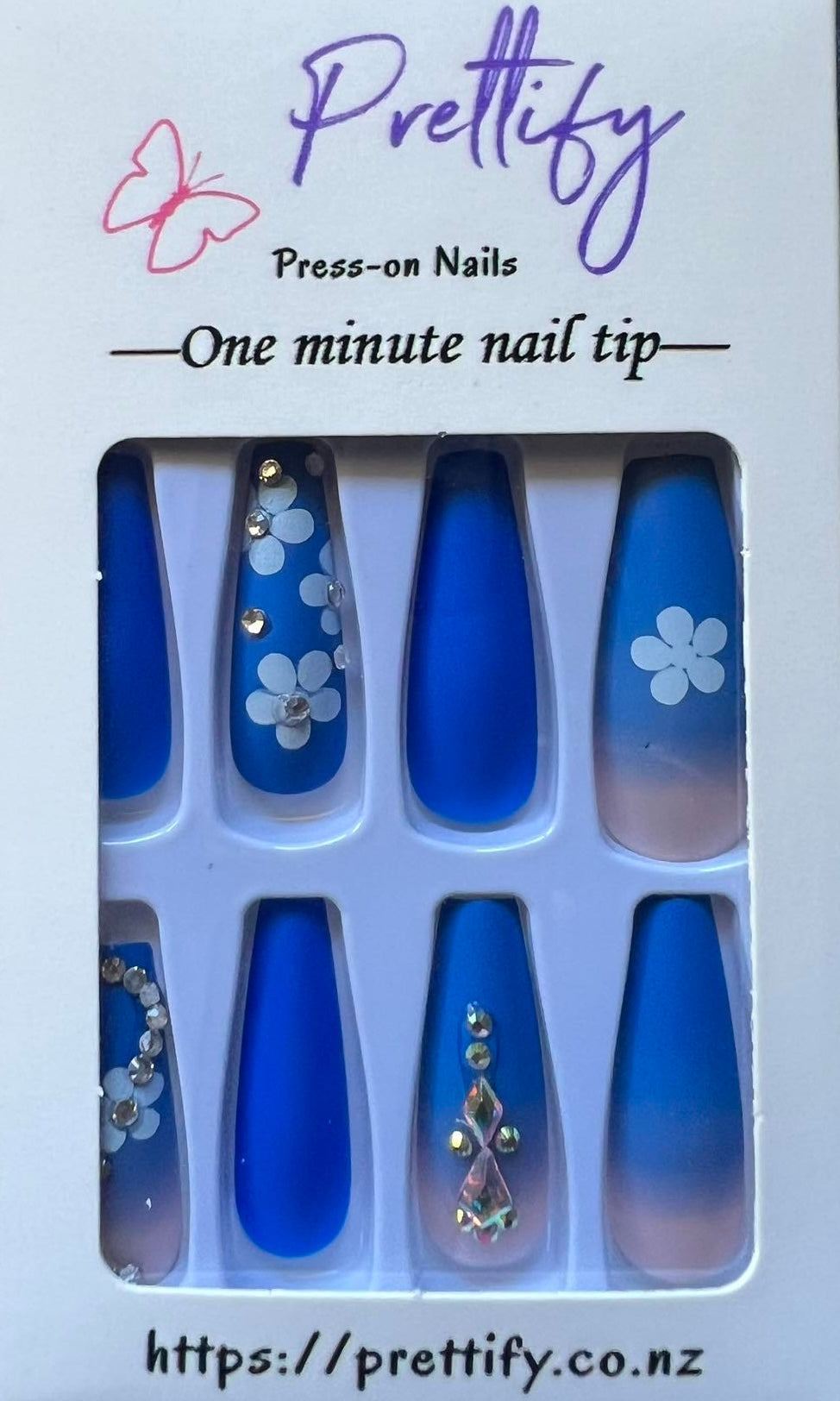 Ultra Blue with White Flowers & Jewels - Coffin Press on Nails #Z180