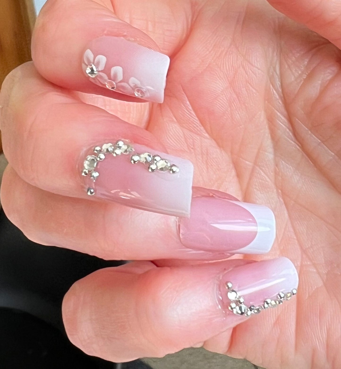 White Tips, Jewels & Flowers - Square Press on Nails #W242