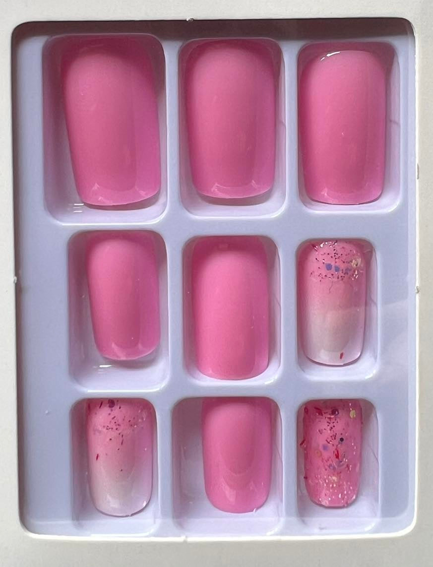 Pink, White & Glitter - Squoval Press on Nails 24pcs #W181