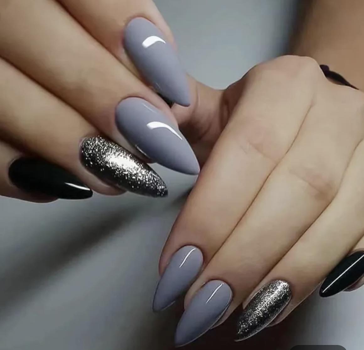 Grey, Black & Silver Glitter Almond Shape Press on Nails.