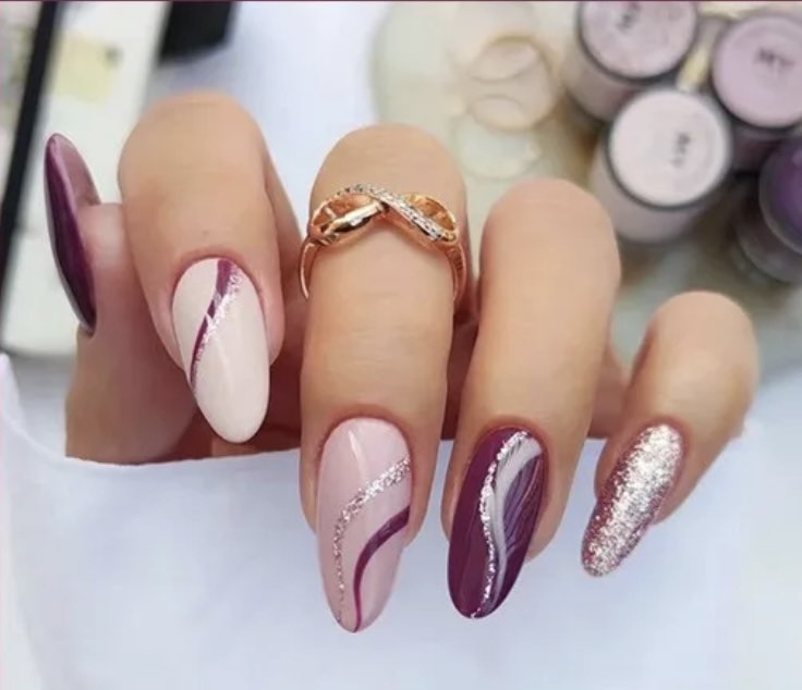 Silver Glitter, Pale Pink, Cream & Aubergine with Swirls - Oval Press on Nails